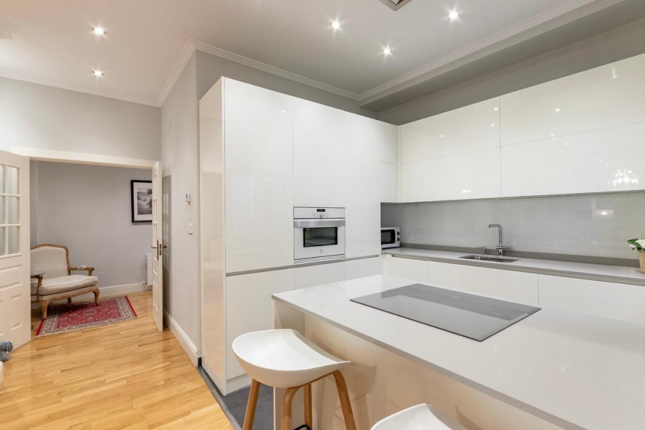 Amplio Y Elegante En Casco Viejo Con Parking Apartment Bilbao Exterior photo