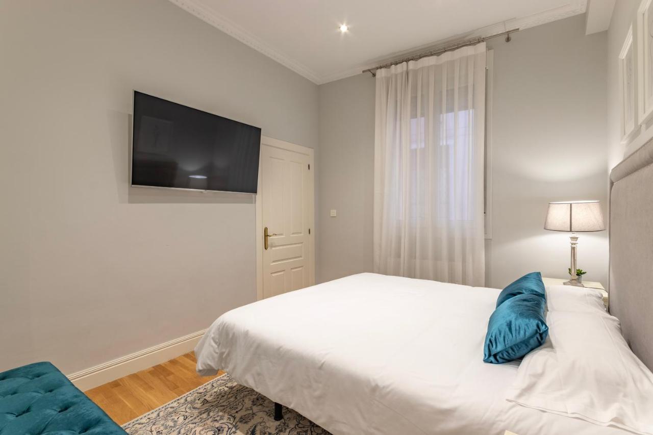 Amplio Y Elegante En Casco Viejo Con Parking Apartment Bilbao Exterior photo